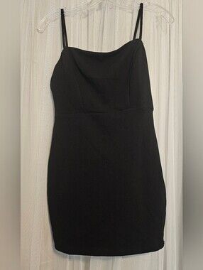 Windsor Classic Black Bodycon Dress With Bow Size Meduim